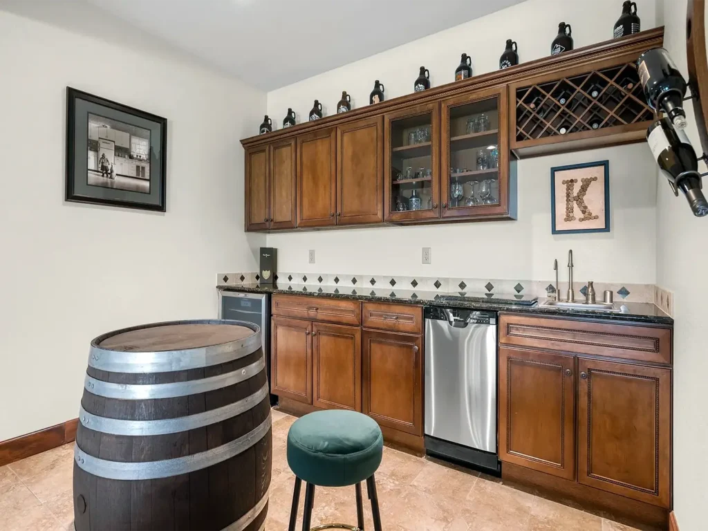 wet bar